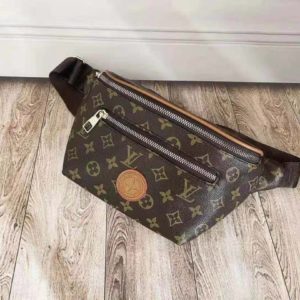 L_V Chest Bag